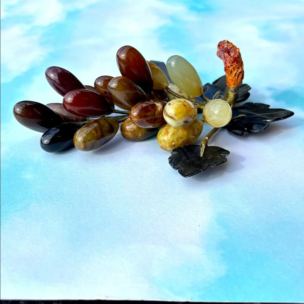 Elegant Stone Grape Cluster Accent